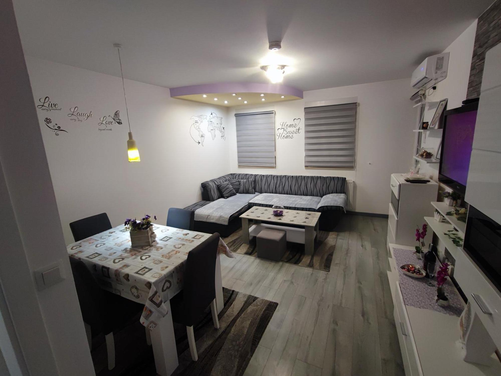 Stan Na Dan Prnjavor Apartment Bagian luar foto