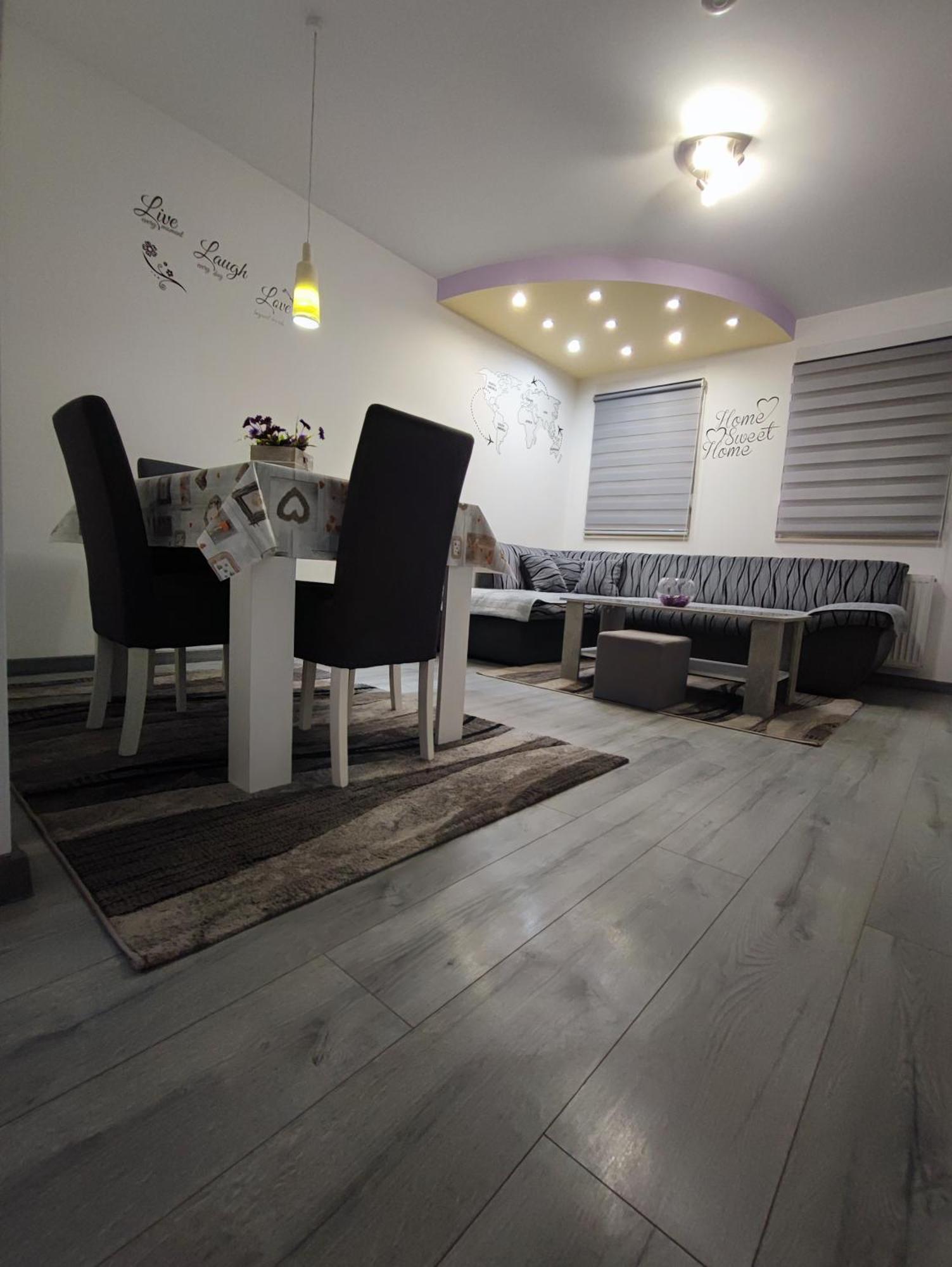 Stan Na Dan Prnjavor Apartment Bagian luar foto