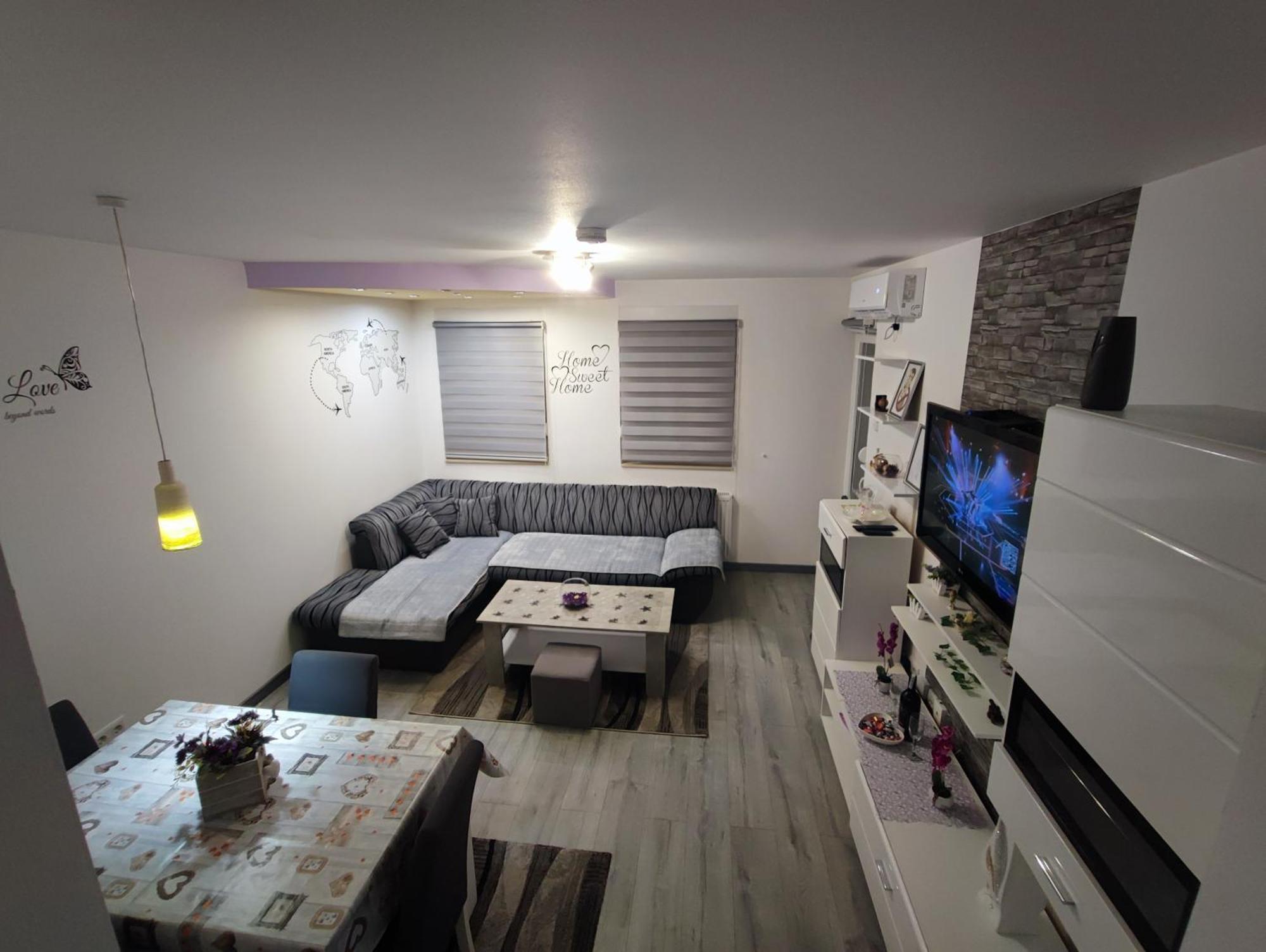 Stan Na Dan Prnjavor Apartment Bagian luar foto