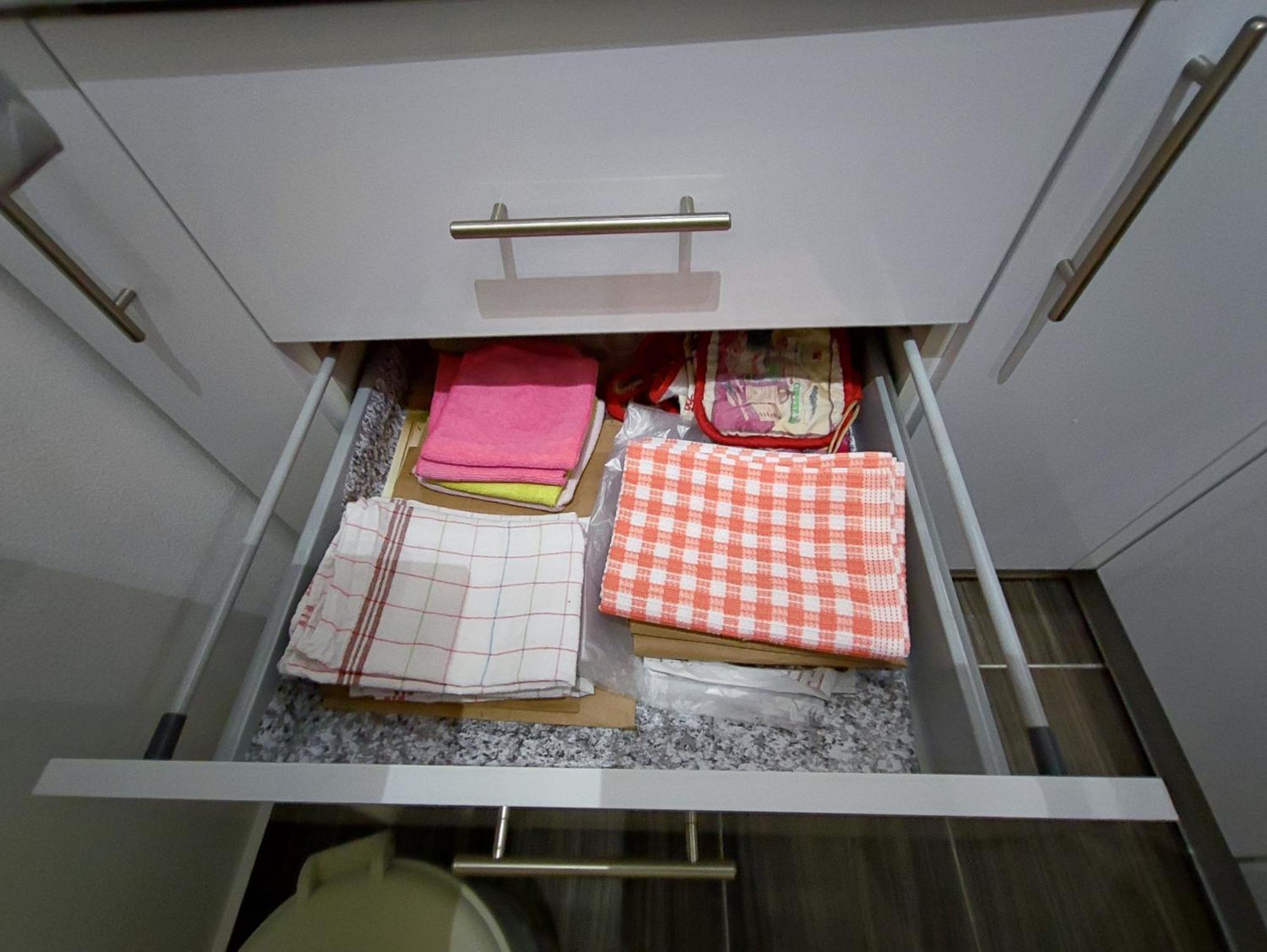 Stan Na Dan Prnjavor Apartment Bagian luar foto