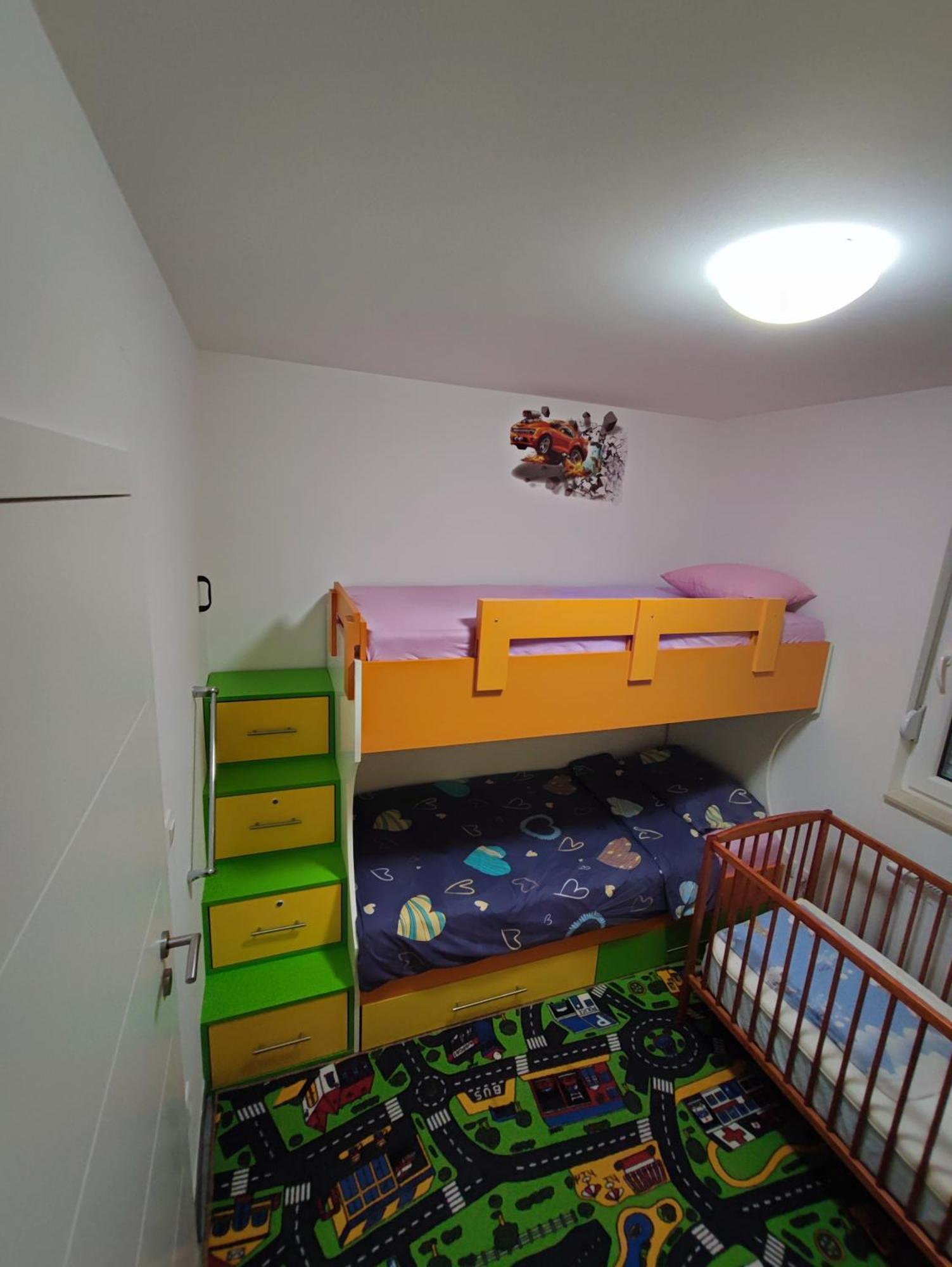 Stan Na Dan Prnjavor Apartment Bagian luar foto